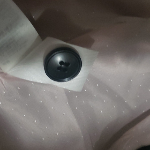 H&M women's blazer.  Great fit. - Picture 2 of 3